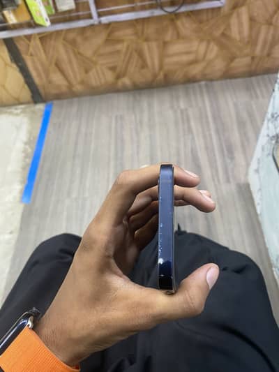 Apple iPhone 12 128gb factory unlock