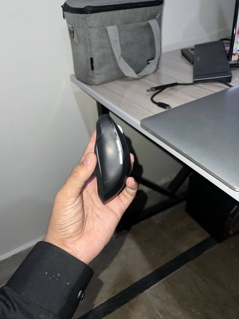 Bluetooth Mouse 1