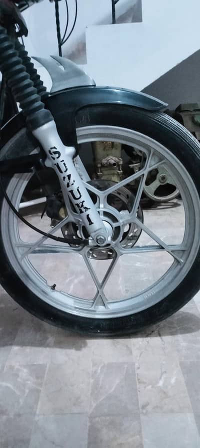 Suzuki GS-150 2020 December | Black | 35,700 KM | Karachi Registered
