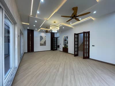 Corner 1 Kanal Upper Portion with Separate Entrance at DHA Phase II Islamabad