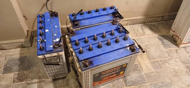 GOOD CONDITION 185AH BATTERIES FOR SALE