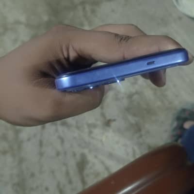 Tecno spark 40