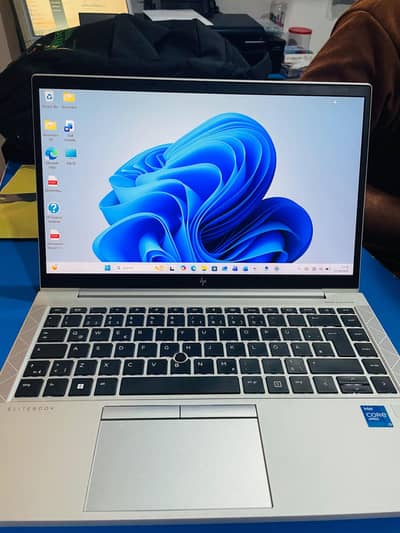 Hp Elitebook core i5 11th Gen