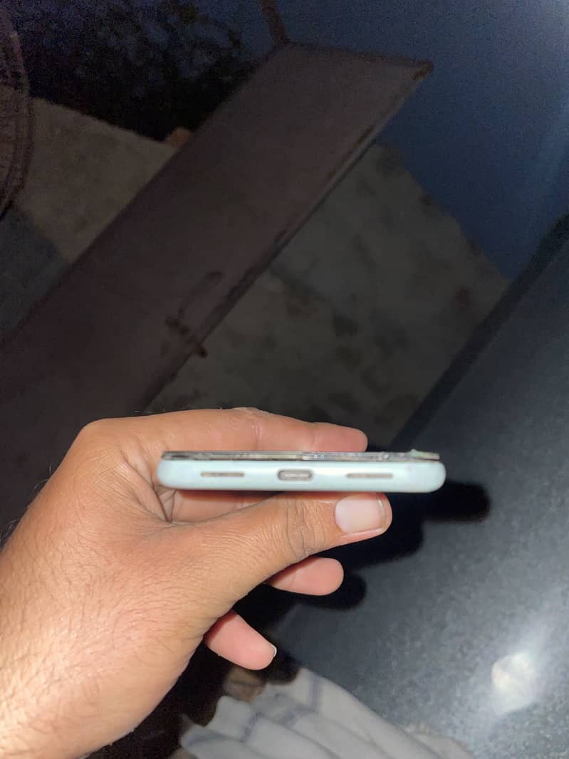 Google Pixel 5 4
