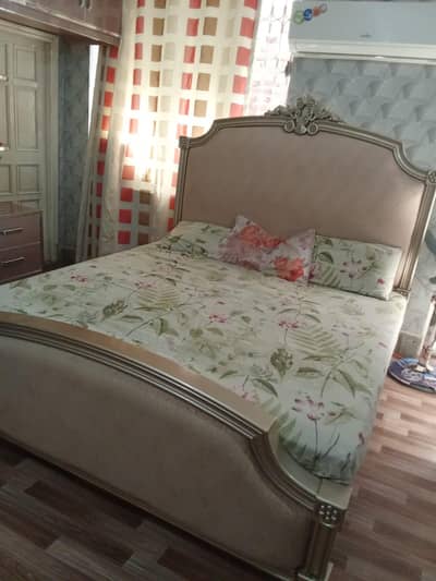 Double bed set