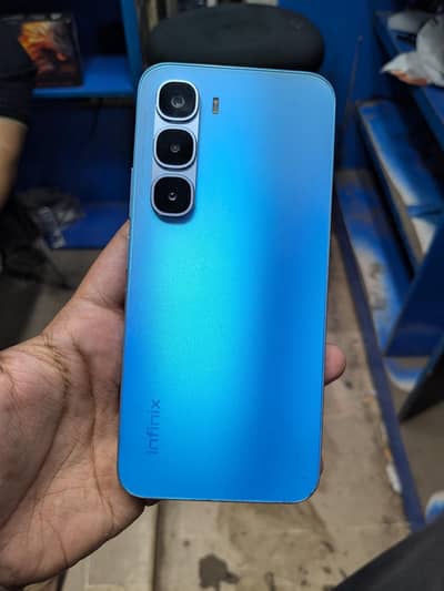 Infinix Hot 60 Pro 8/128gb