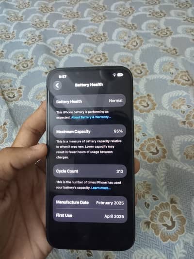 Apple iPhone 16e
