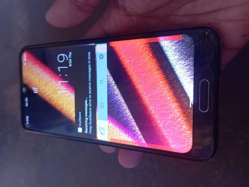 Sharp Aquos R2 5