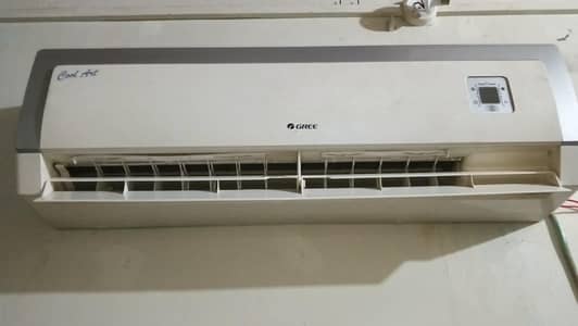 GREE AC ( 1.5 ) TON
