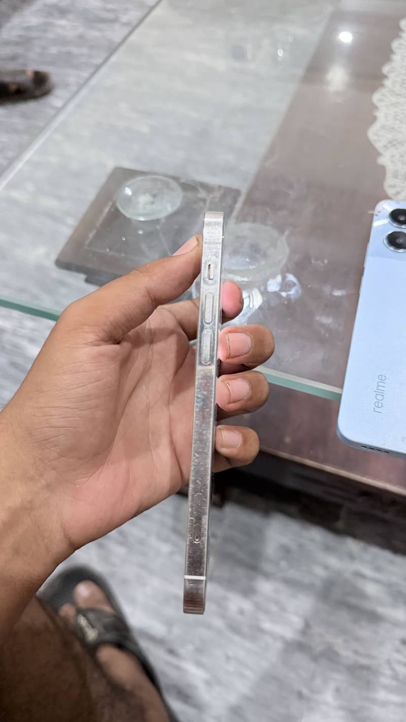 Apple iPhone 12 Pro 0