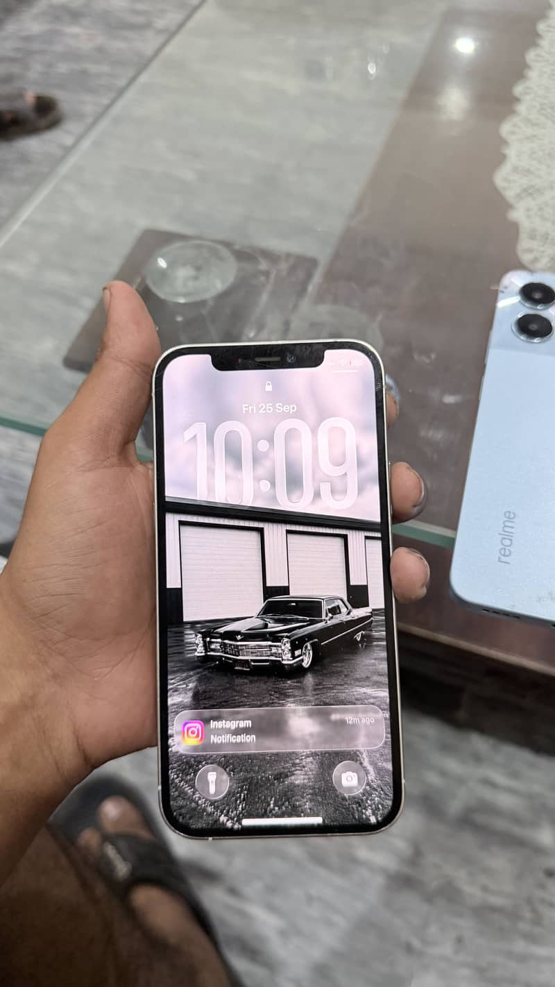 Apple iPhone 12 Pro 4