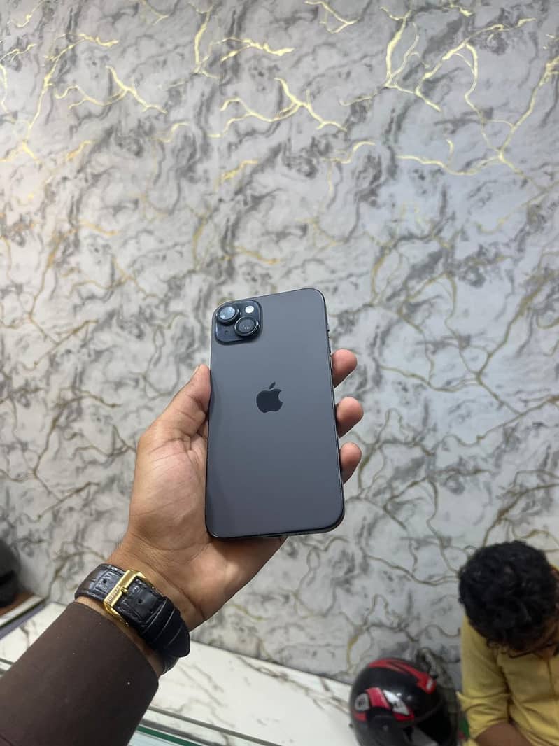 Apple iPhone 15 plus 0