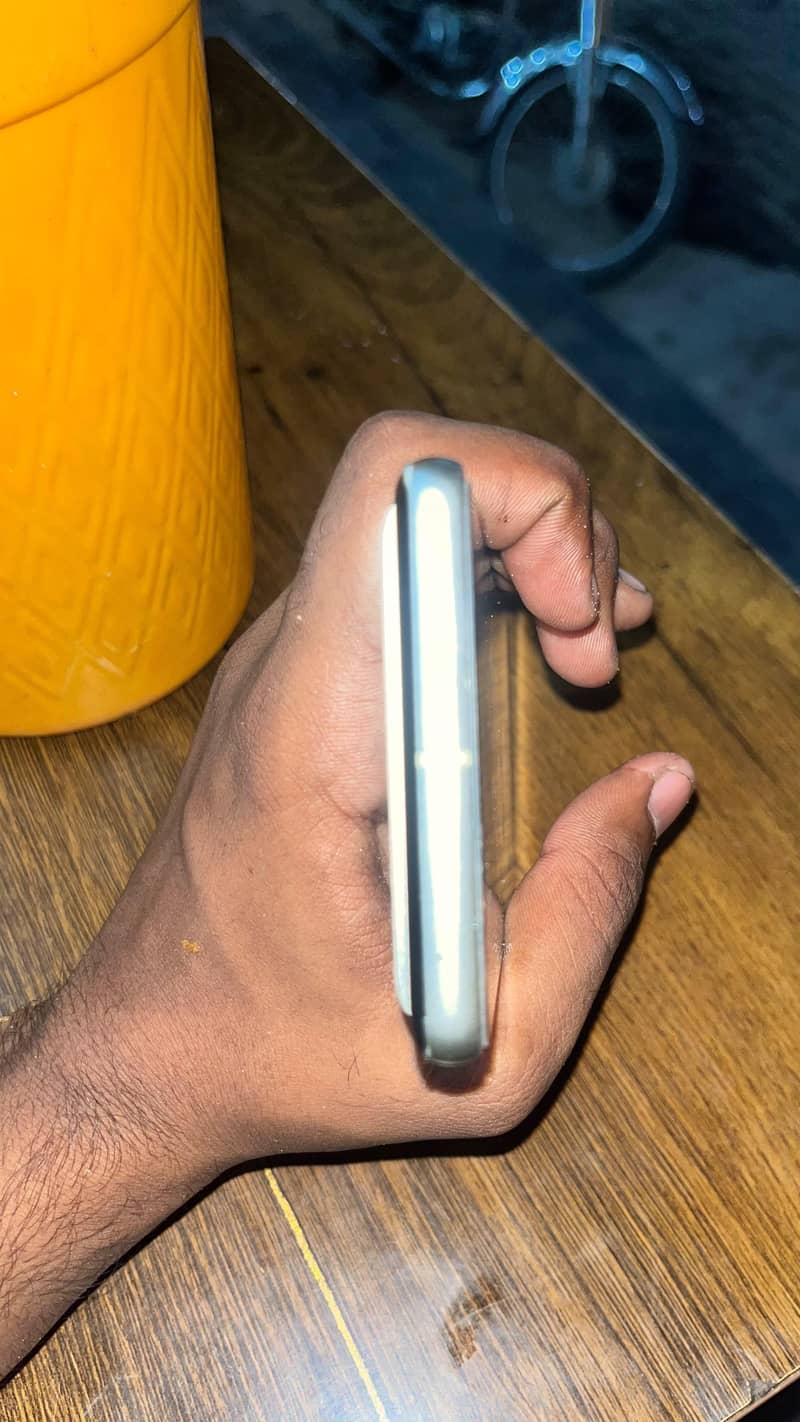 Google Pixel 7 2