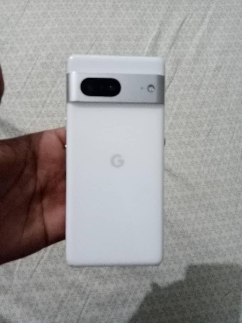 Google Pixel 7 3