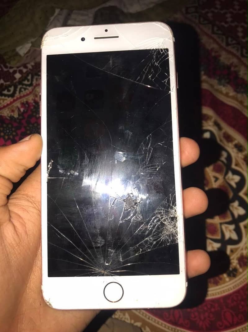 Apple iPhone 7 Plus 2