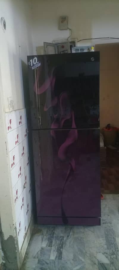 FRIDGE FOR SALE — SLIGHTLY USED