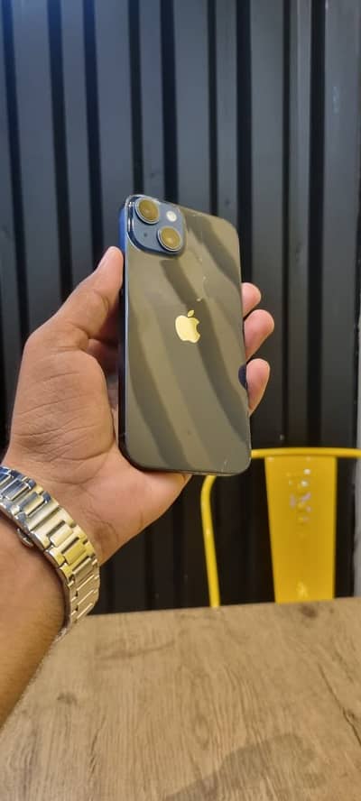 Apple iPhone 14
