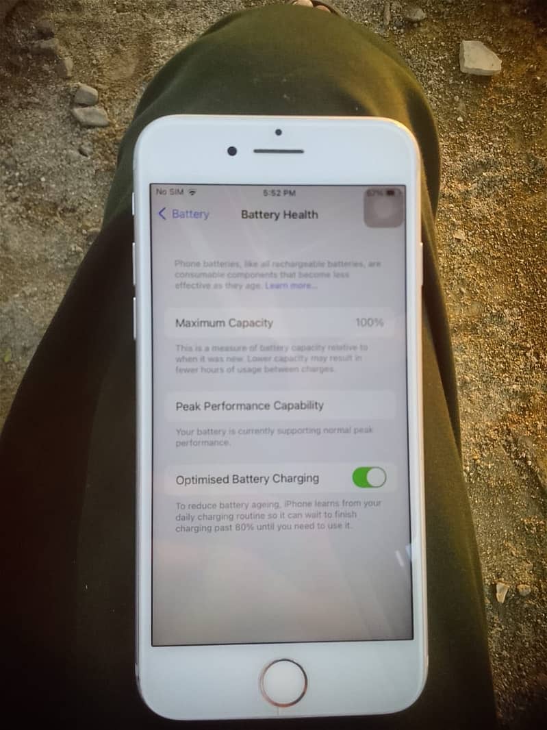 Apple iPhone 7 2