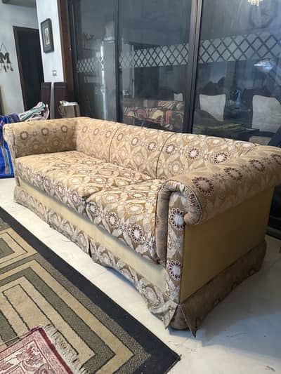 5 Seater Sofa Set - Like New