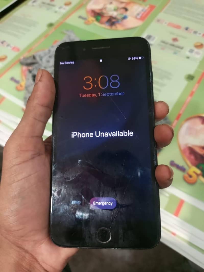Apple iPhone 7 Plus 8