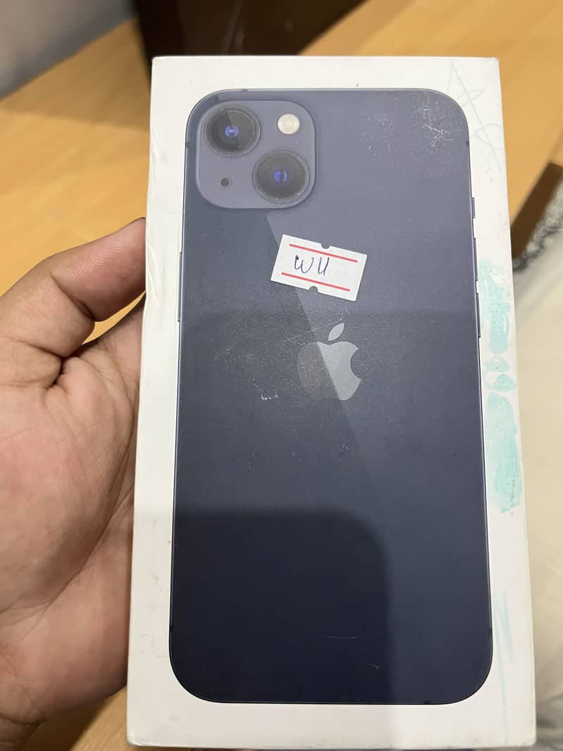 Apple iPhone 13 1