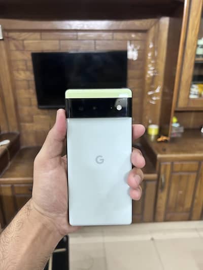 Google Pixel 6 official pta with 30 wth chargr available
