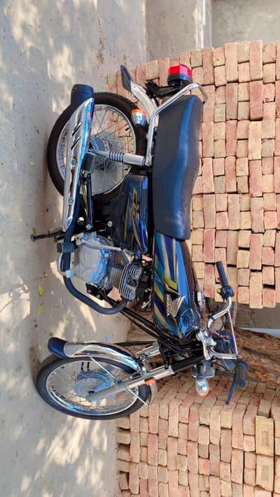 all ok ha urgent sale 2500 so chala ha abi