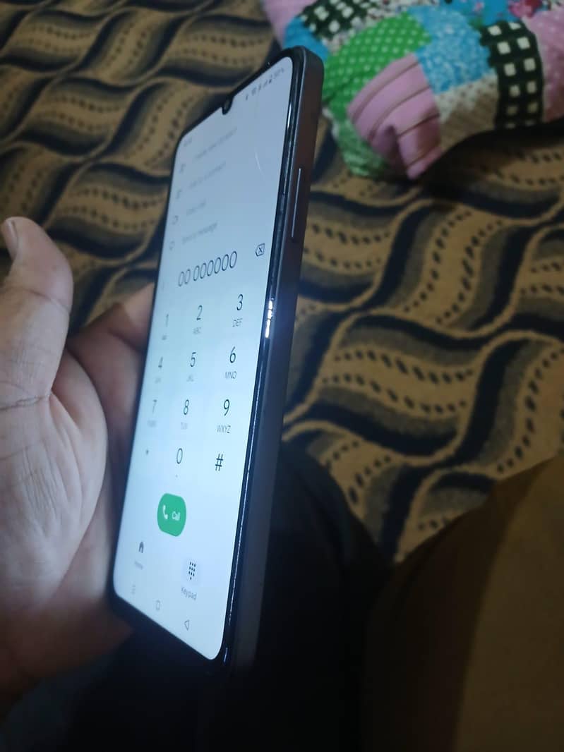 Realme Note 60 1