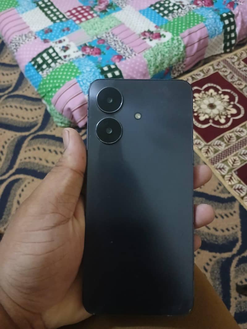 Realme Note 60 2