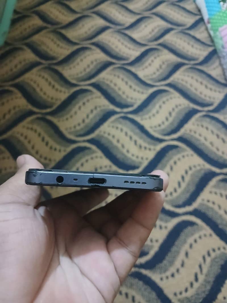 Realme Note 60 5