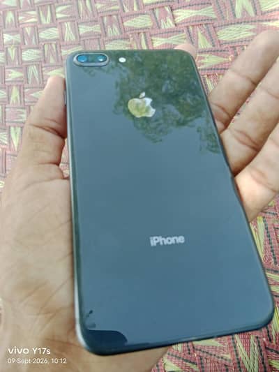 Apple iPhone 8 Plus