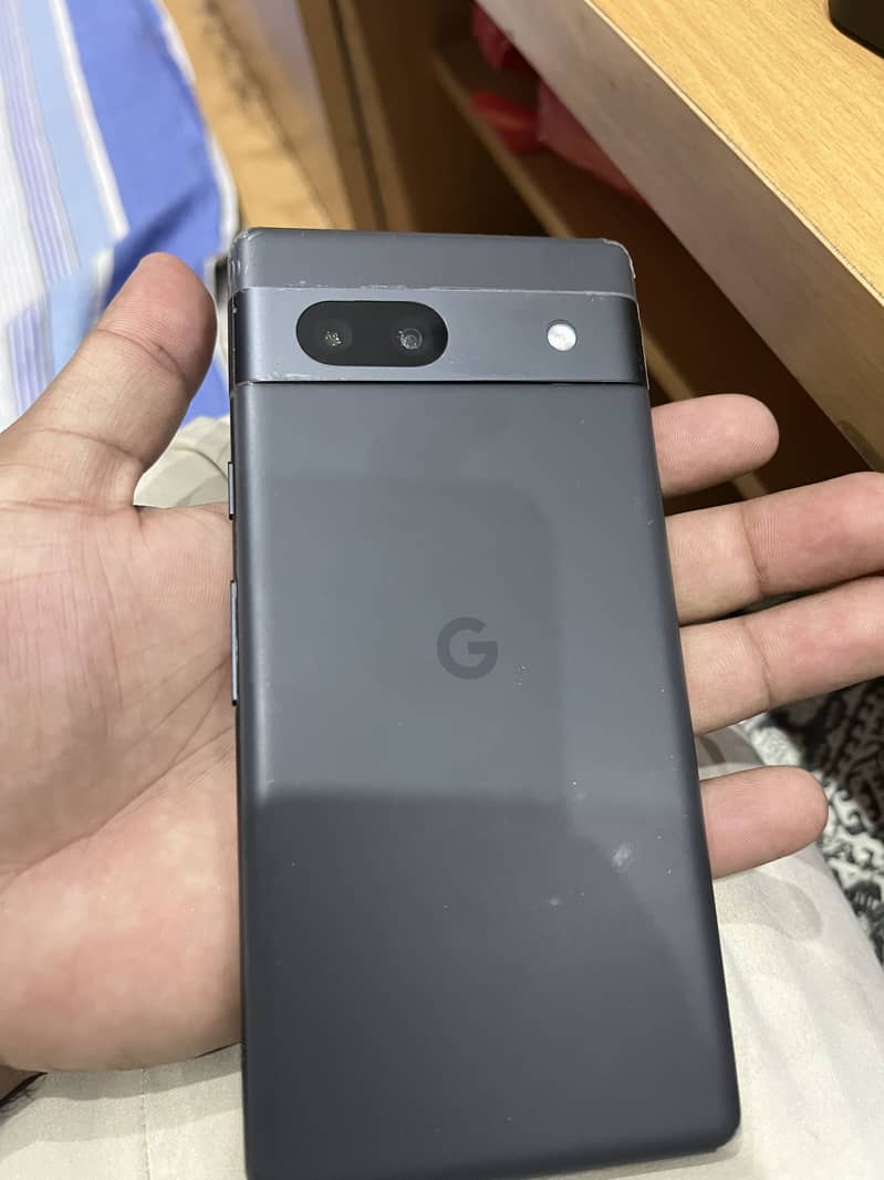 Google Pixel 7a 4