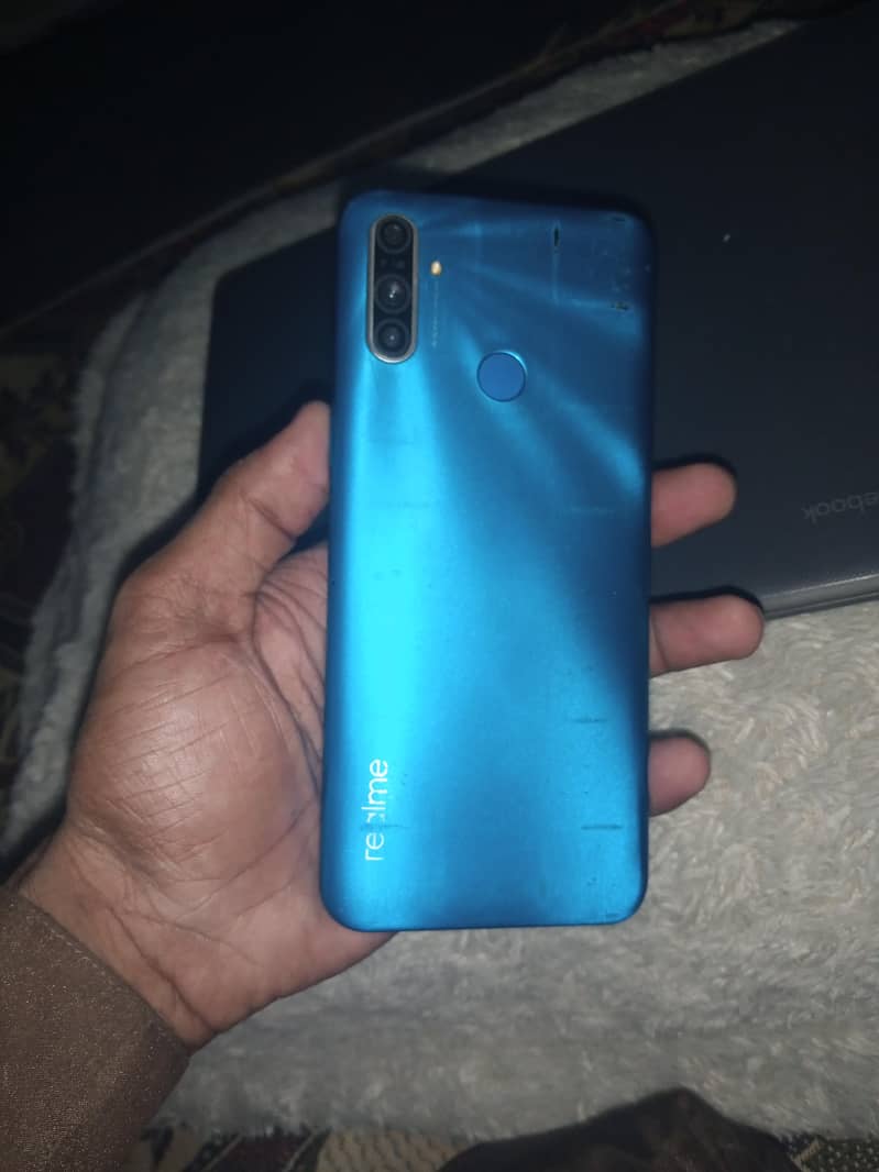 Realme C3 8