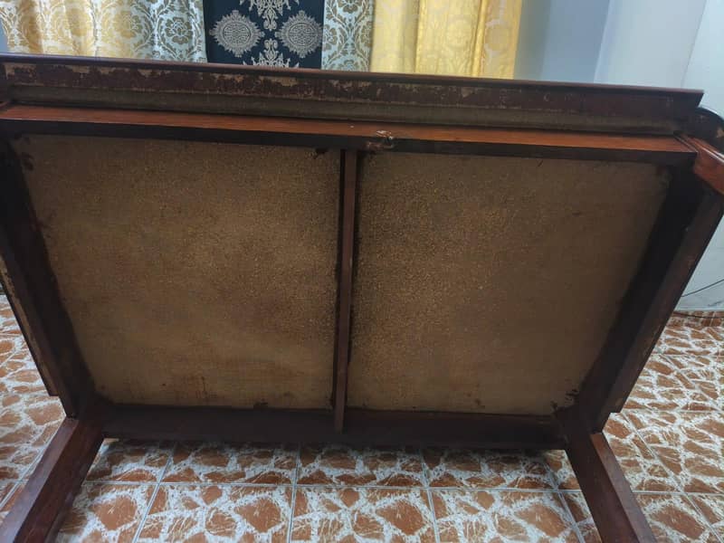 Sofa Set 321 plus Table 6x4 Ft 7