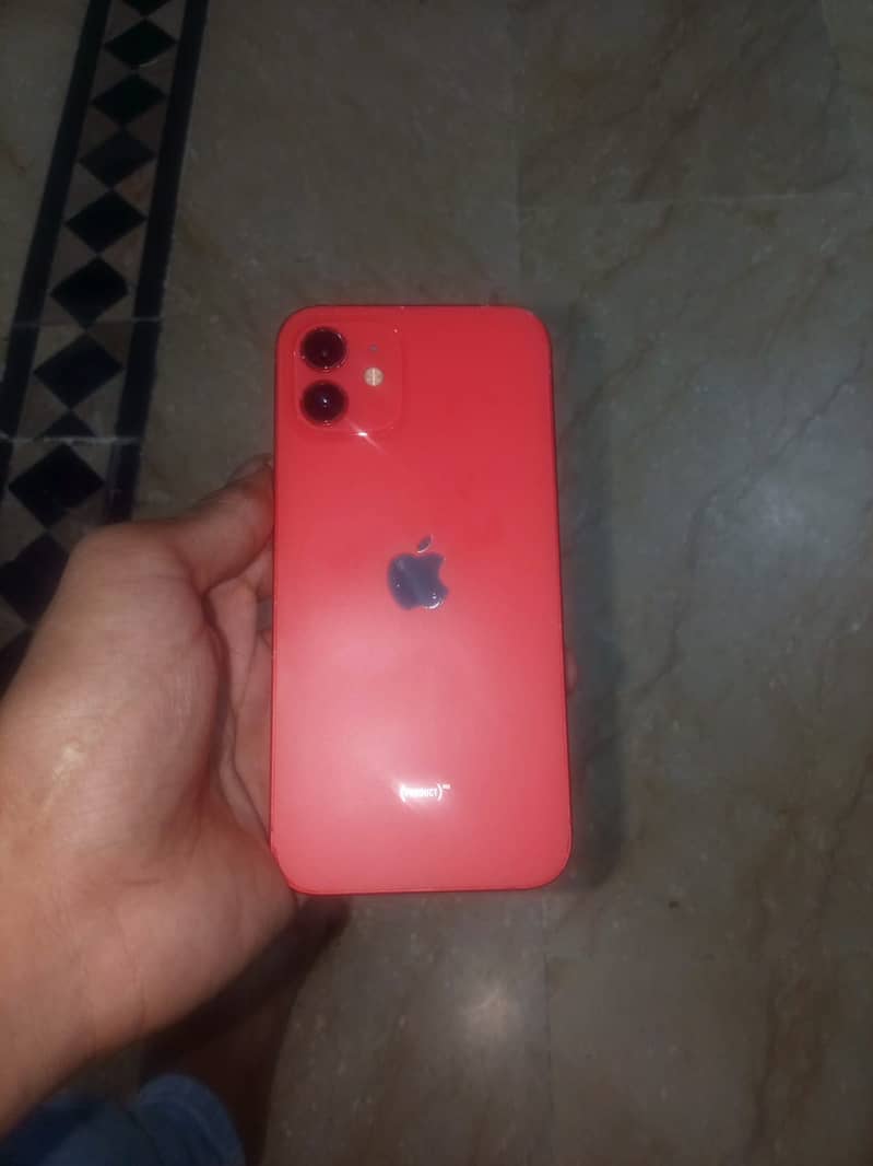 Apple iPhone 12 3