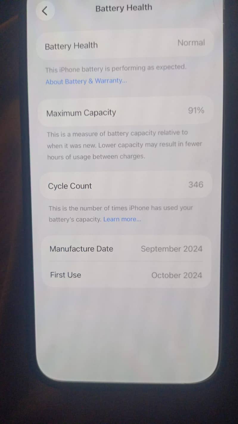 Apple iPhone 16 Pro Max 4