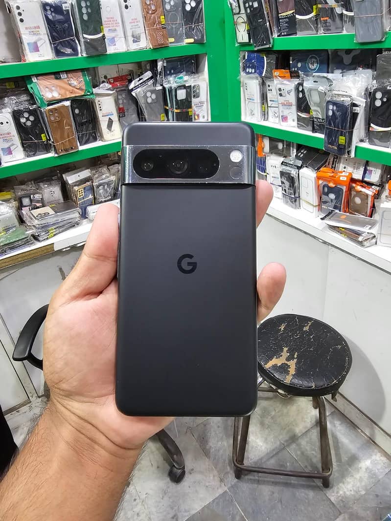 Google Pixel 8 Pro 1