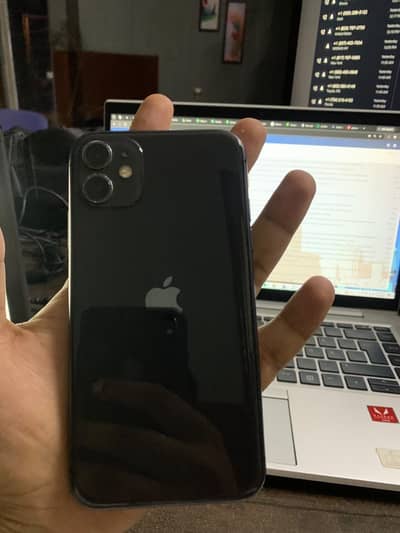 Apple iPhone 11 – 64GB