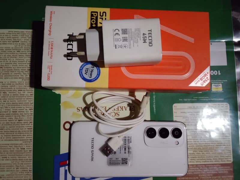 Tecno Spark 40 Pro + 0