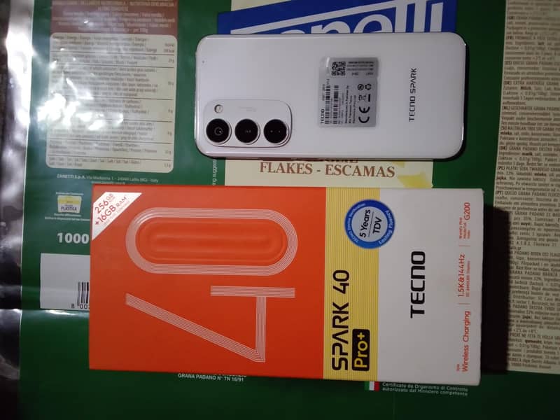 Tecno Spark 40 Pro + 2