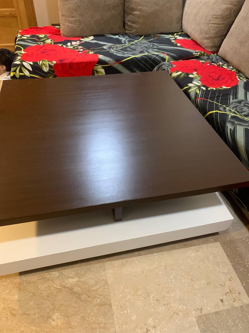 center table 0