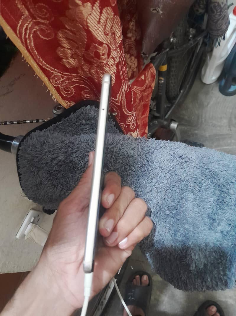 Huawei Nova 2 Plus 1