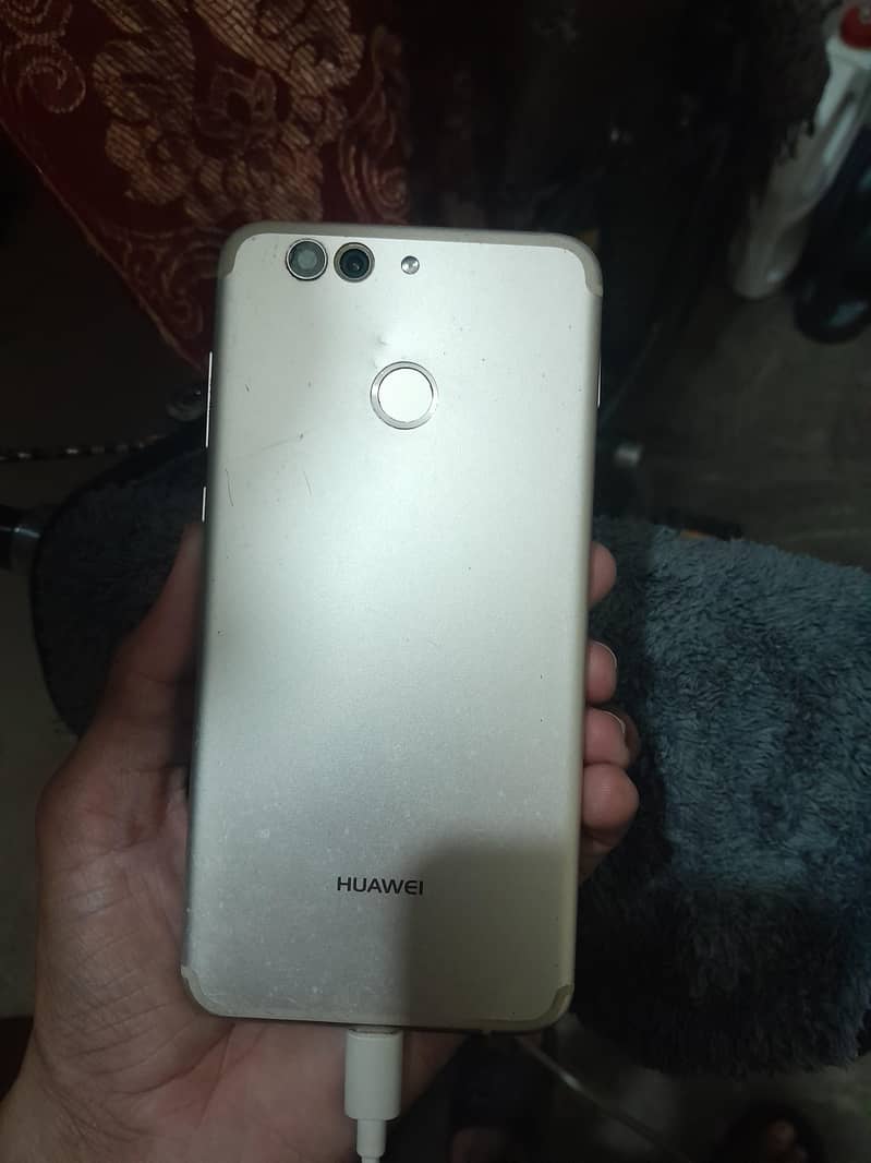 Huawei Nova 2 Plus 2