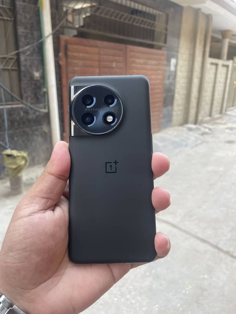One Plus 11 3