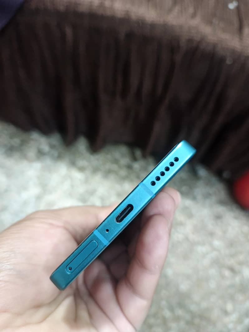 Infinix Note 50 complete box 4