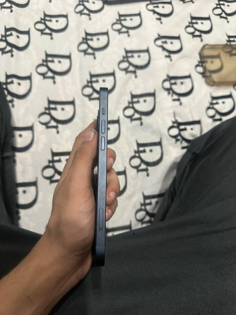Apple iPhone 12 5