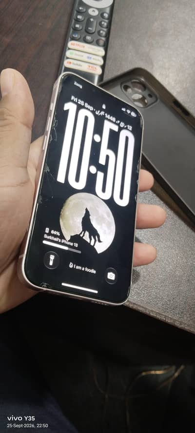 Apple iPhone 13
