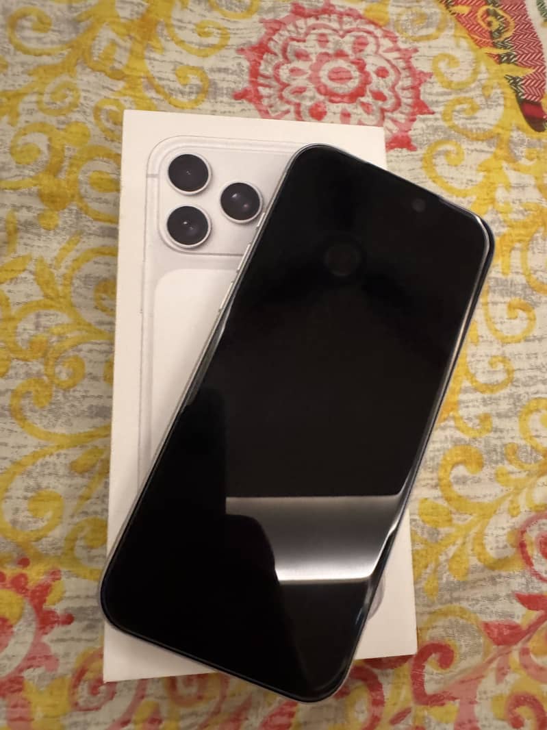 Apple iPhone 17 Pro Max 1