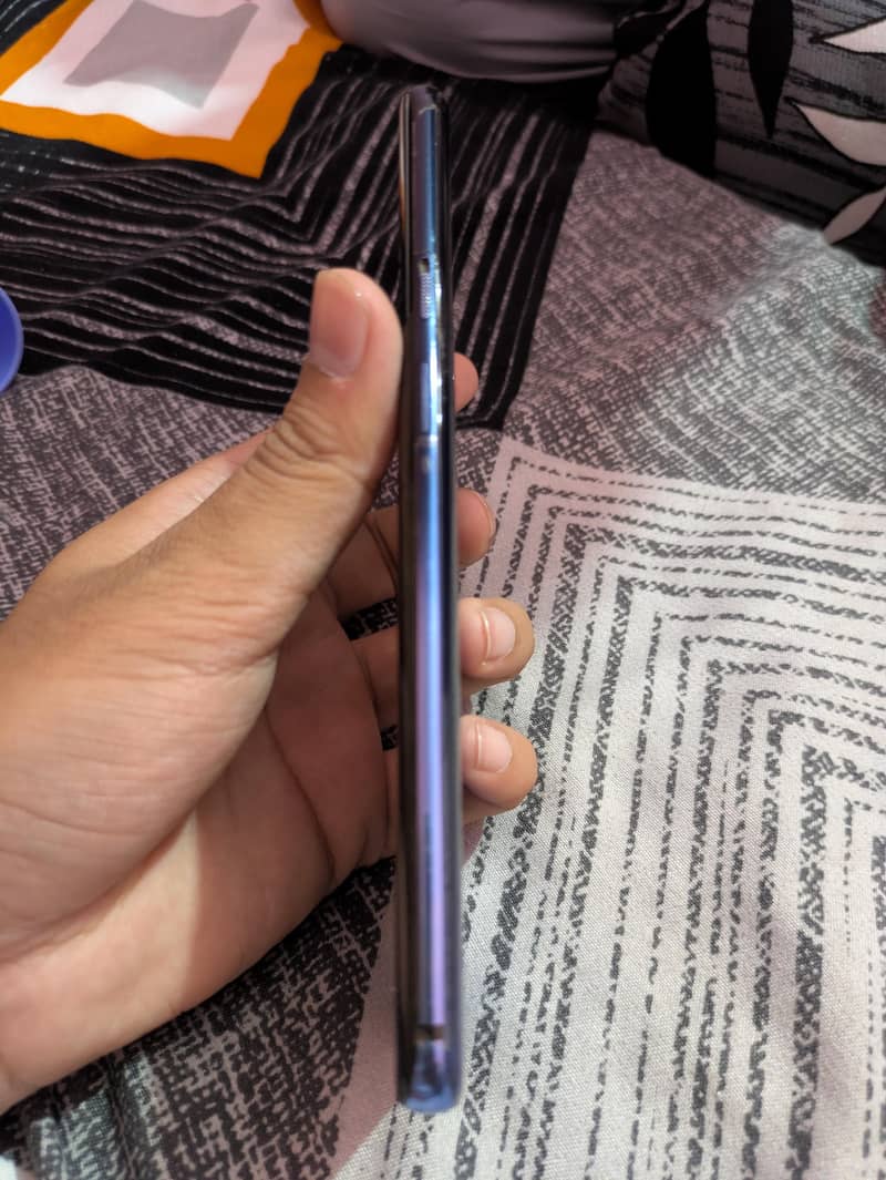 One Plus 7 Pro 1