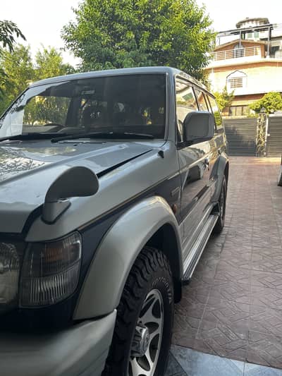 Mitsubishi Pajero 1994